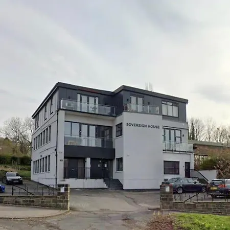 Contemporary Apartment Great Location With Private Car Park Keighley Exterior photo